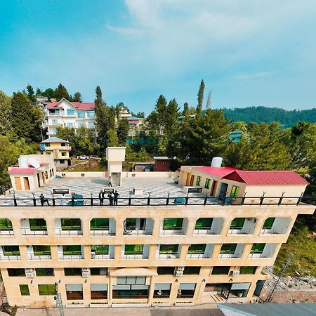 Shelton Suites Бхербан Экстерьер фото